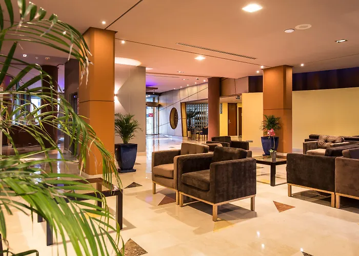 Climia Plaza Hotell