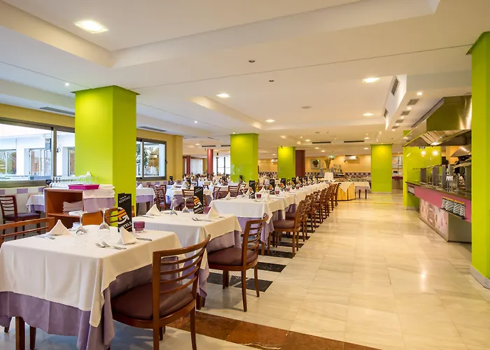 Climia Plaza Hotell