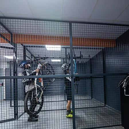 Ξενοδοχείο Climia Plaza 4*