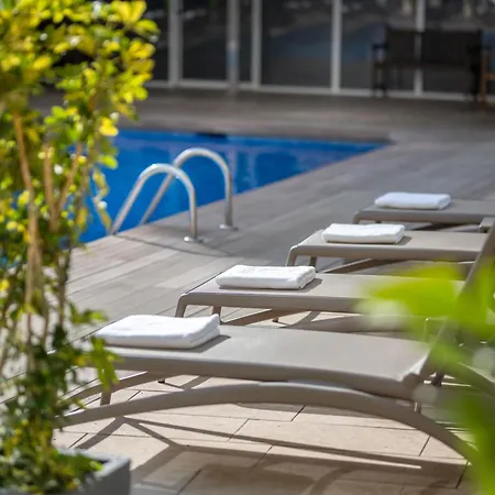 Ξενοδοχείο Climia Plaza 4*