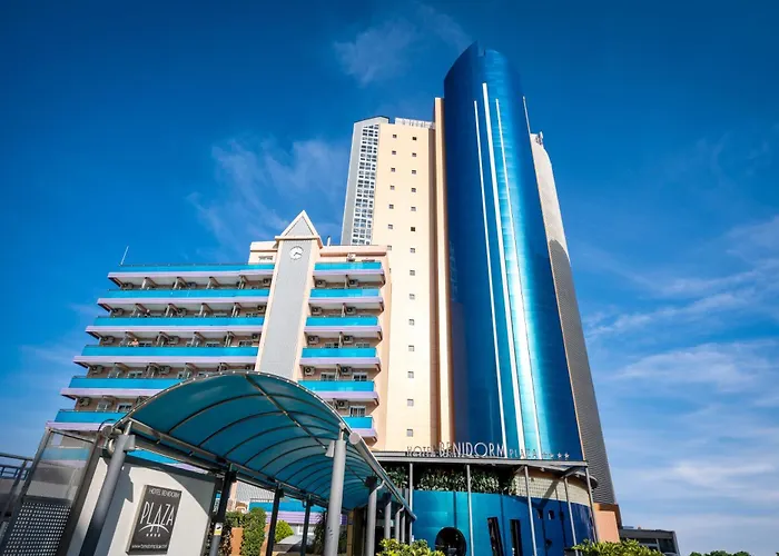 Climia Plaza فندق بينايدورم