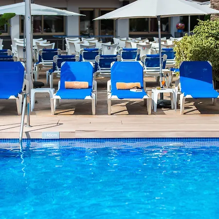 Climia Plaza Hotel 4*
