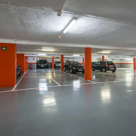 Climia Plaza