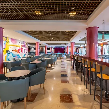 Hotell Climia Plaza