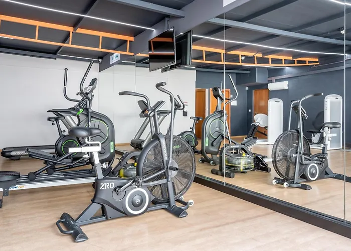 Climia Plaza Hotel 4*